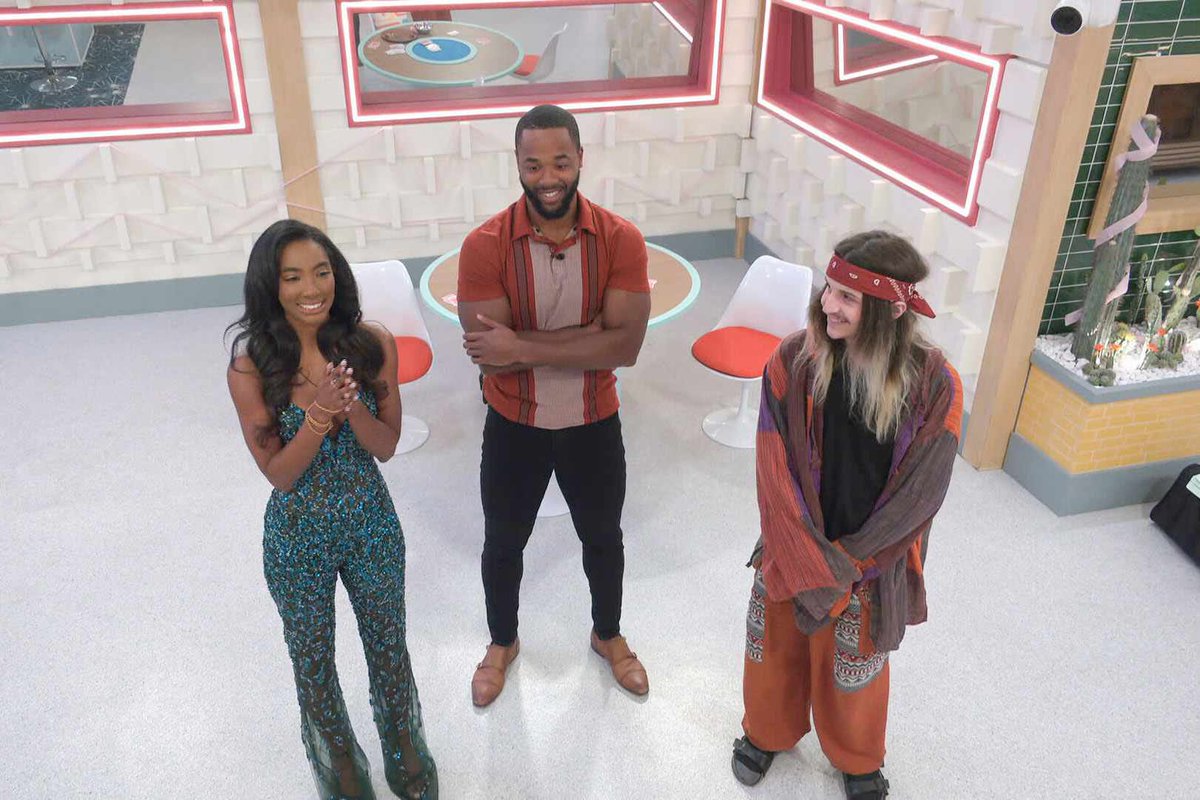 realitymatt04's tweet photo. The way The New Era final three’s r kinda STACKED #bb28 https://t.co/bxmpp9f1GB