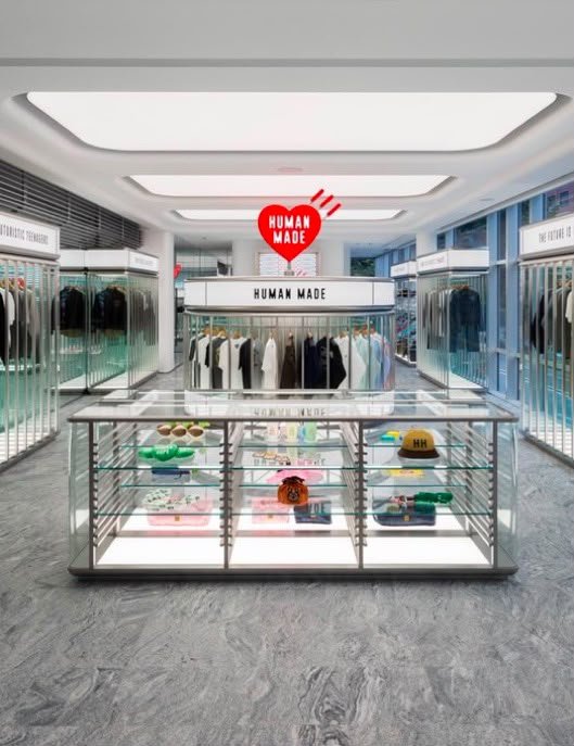 Mikro_Mexico's tweet photo. [NEW] #JHOPE x HUMAN MADE 🔥🐿️

La temporada 2 de HUMAN HOPE se lanzará mañana con motivo de la gran apertura de la primera Flagship Store en Harajuku: HUMAN MADE TOKYO, ¡el espacio más grande de la marca hasta la fecha! 🇯🇵✨

Miren el lugar !!!🥹💛

J-HOPE X HUMAN MADE
HUMAN HOPE S2 IS COMING 
#jhopexHumanMade #jhope 
#HUMANHOPE #HUMANMADE