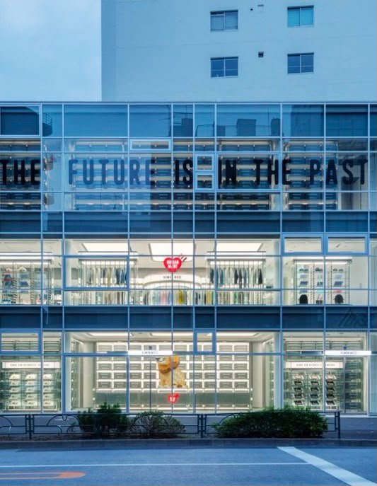 Mikro_Mexico's tweet photo. [NEW] #JHOPE x HUMAN MADE 🔥🐿️

La temporada 2 de HUMAN HOPE se lanzará mañana con motivo de la gran apertura de la primera Flagship Store en Harajuku: HUMAN MADE TOKYO, ¡el espacio más grande de la marca hasta la fecha! 🇯🇵✨

Miren el lugar !!!🥹💛

J-HOPE X HUMAN MADE
HUMAN HOPE S2 IS COMING 
#jhopexHumanMade #jhope 
#HUMANHOPE #HUMANMADE