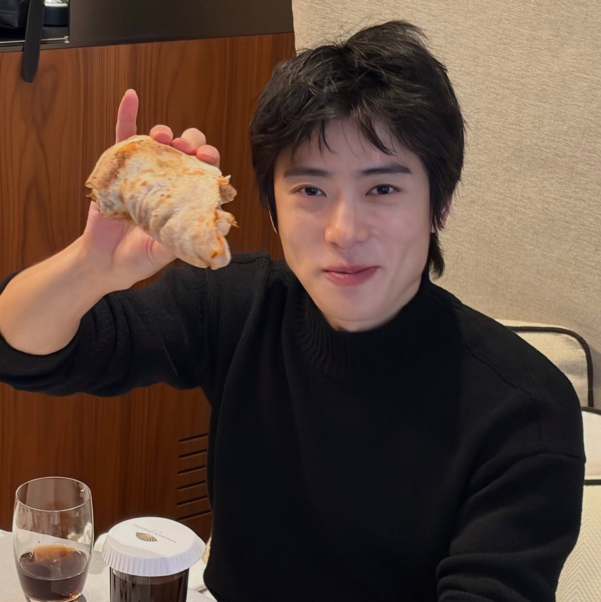 Ttwt2003's tweet photo. อันนี้อร่อยมากเลยบี๋                          ละไมบี๋ไม่แบ่งเค้า https://t.co/A51qbSTFPs