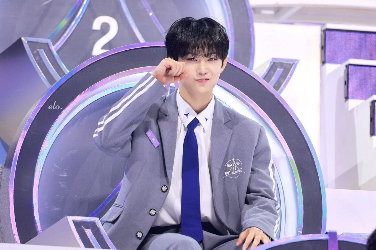 kvdzwt's tweet photo. 끝이 없는 어둠 속에서 저에 대한 믿음 하나로 올라온 https://t.co/fGdFBPaOOC