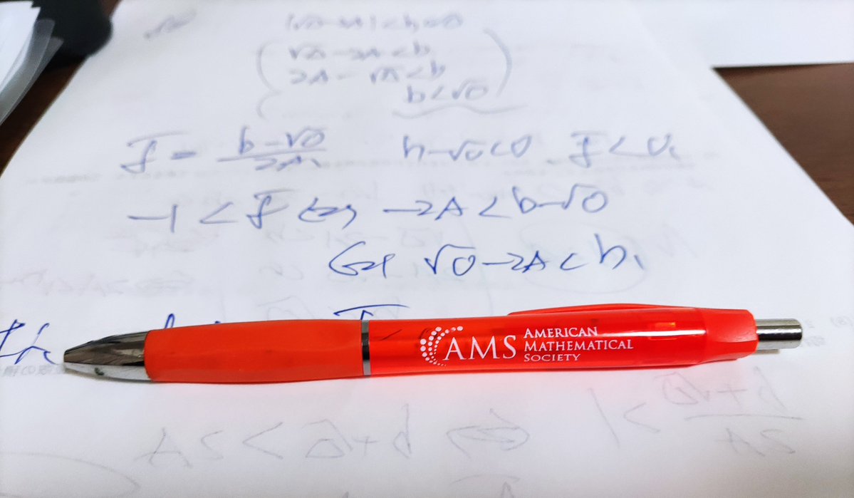 rintaro11750504's tweet photo. アメリカ数学会のボールペン 手に入れたんだけどめっちゃ書きやすくて驚いてる。摩擦係数が0でものすごい速さでで数学できる。さすがアメリ数学会 https://t.co/93YqPfo1gJ