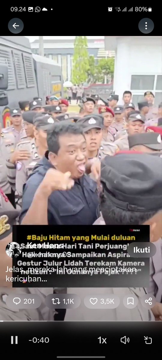 p1ngg1ran's tweet photo. @kenhans03 Ingat2 wajahnya, bila ketemu silahkan mau diapa https://t.co/hQirhqKHu3