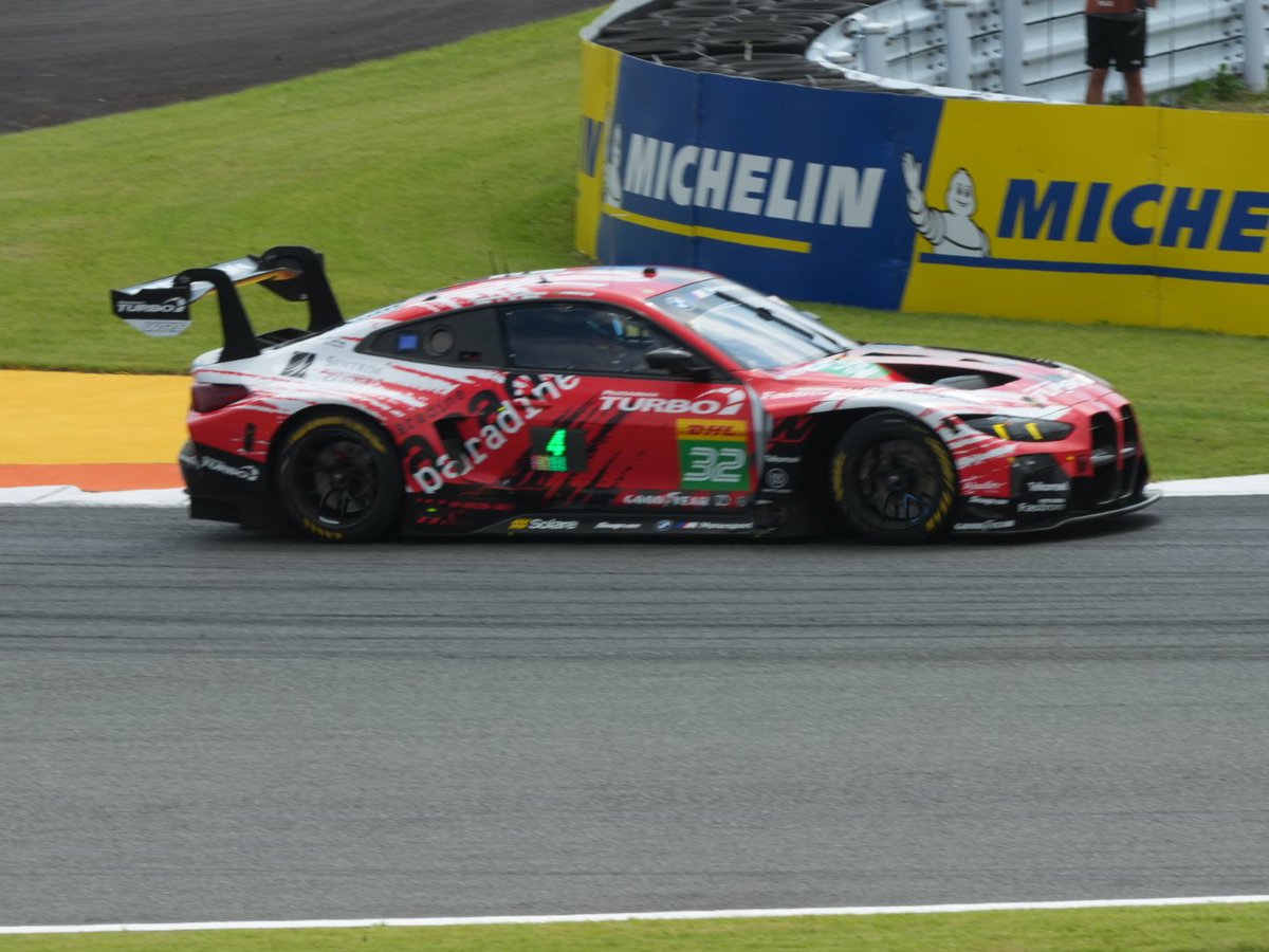 somtakapi's tweet photo. ようやくコースの方にきたお。＃wec https://t.co/Qc7DWLOtlo