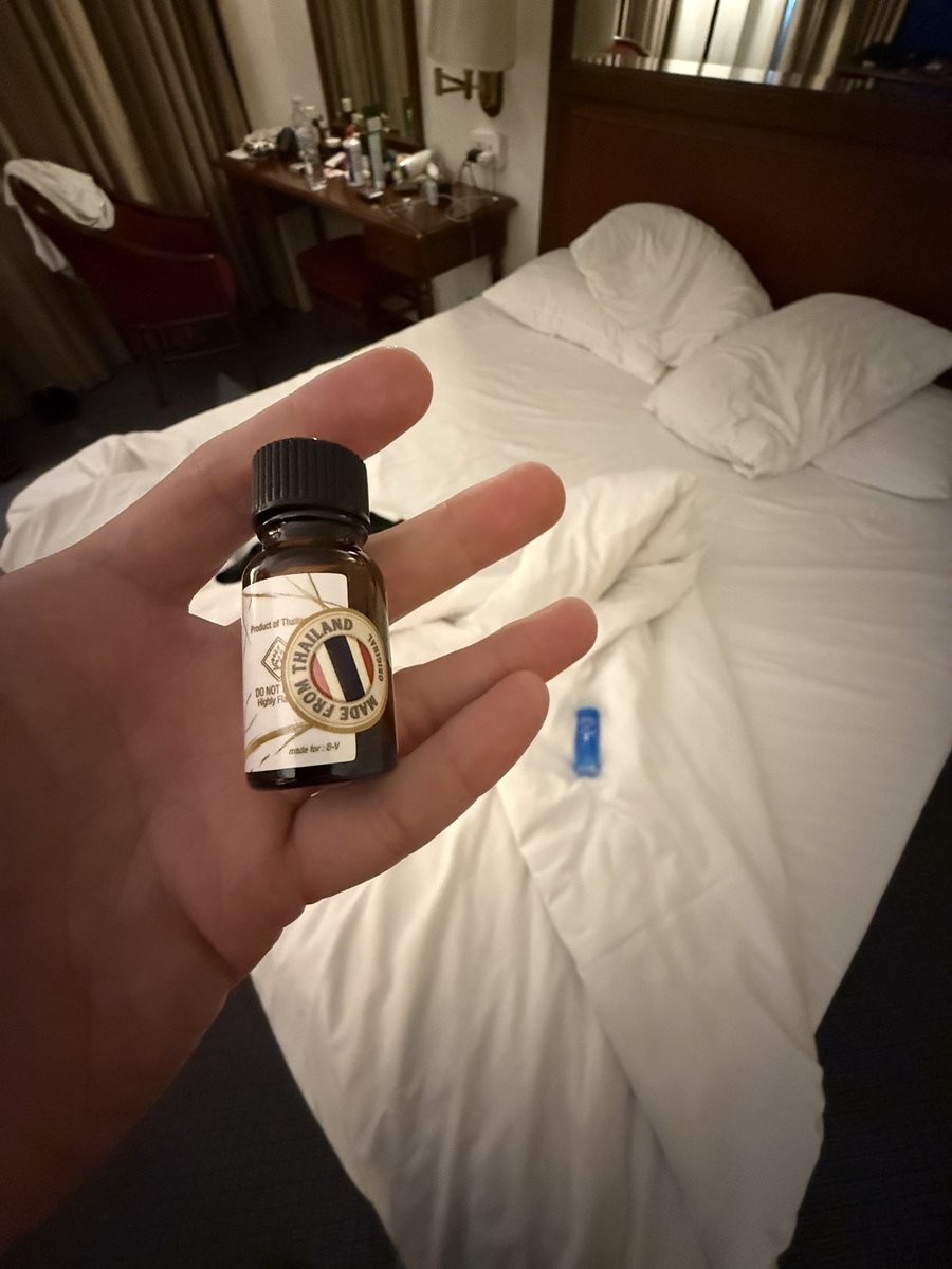 Pietersite_t's tweet photo. Gegara produk ini, yang harusnya gw bangun jam 06 pagi ni baru bangun!

Emank asli sekuat dan senyaman itu di tempat aslinya!!

https://t.co/xtNJtjnH24 https://t.co/xSQtfON8Ab