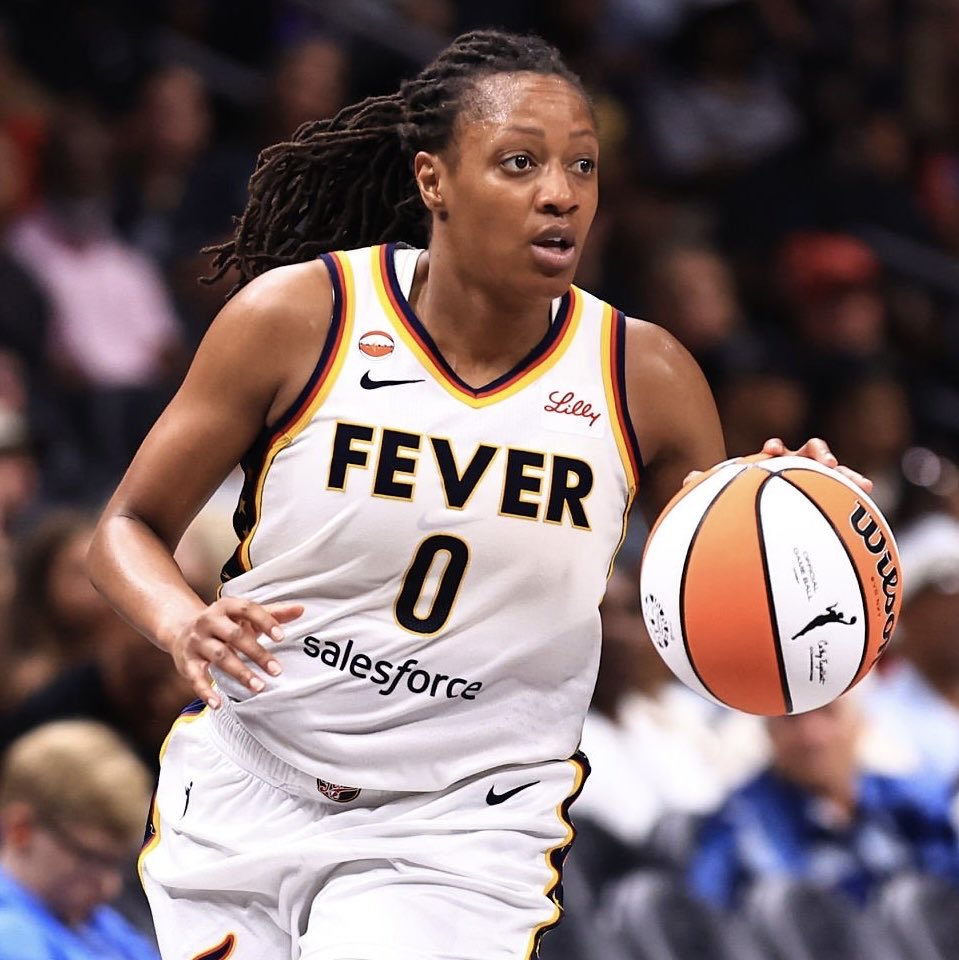PolymarketHoops's tweet photo. Kelsey Mitchell had the most threes made in a single season in WNBA history…

while leading the league in 3PT% 🤯 https://t.co/zcFN9KxJIm