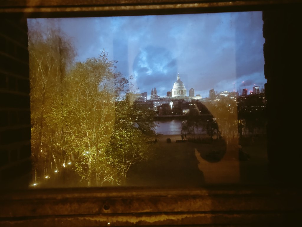 AesonLi's tweet photo. It looks like the beginning of a story
or the end of a story

The night of London will continue, however. https://t.co/HQUgTmdVov