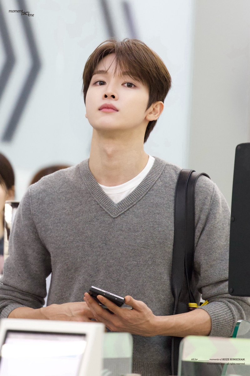 momentscene913's tweet photo. 260925 ICN

#BottegaVenetaSS27xSUNGCHAN
#BottegaVenetaSS27
#성찬 #SUNGCHAN #ソンチャン
#RIIZE #라이즈 #郑成灿 #鄭成燦 https://t.co/Vs5W1yP95z