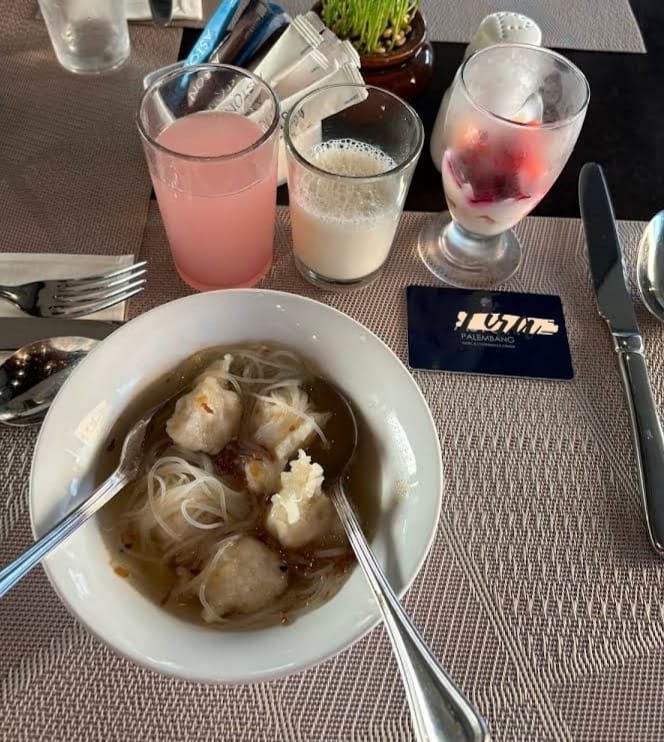 fifth_phrase's tweet photo. Jangan lupa sarapan nya 'yank

Fyi, weekend ini aku masih expo palembang yaa.. Maakasih https://t.co/n7IQm1RDhO