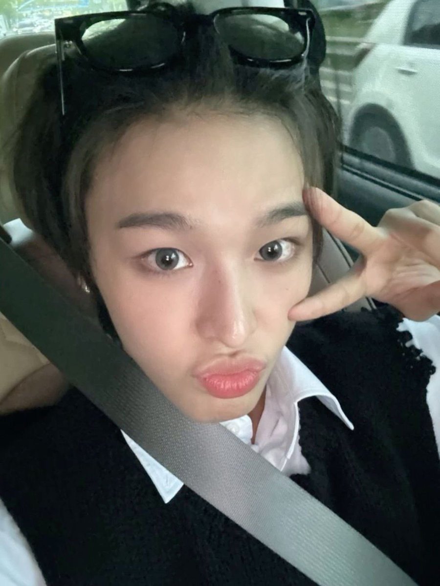 endofyoursummer's tweet photo. น้องเรียวบอกใครก้ได้เอาอิโมจินี้ไปบอกริคุที เหมาะกับริคุมาก ៸ ɞ̴̶̷ ·̮ ɞ̴̶̷៸ಣ

ตัว헤헷 ก้เข้า55555🐹 https://t.co/dgU3olkWyq