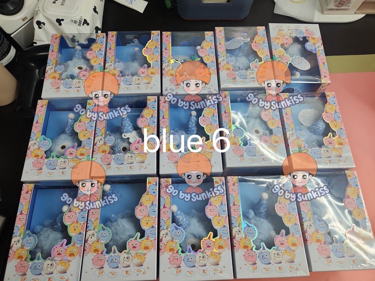 gobysunkiss's tweet photo. Sebagian cortis ball pastel birthday udah arrived wh kr meanwhile corball gg ktown masih ada yg blm shipping web😭 https://t.co/XurADaKUjI