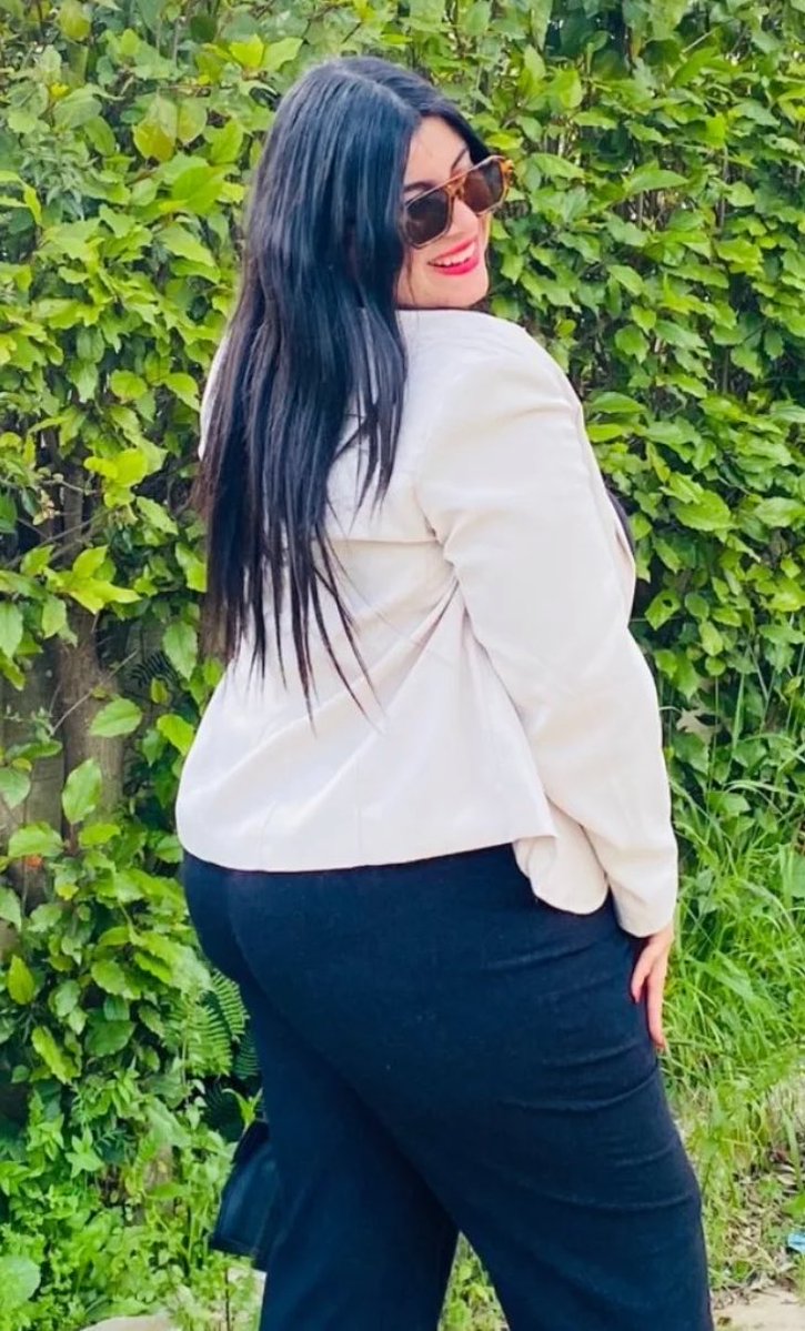 tunisiancuck's tweet photo. دربوكة تونسية أخوها ديوث 🇹🇳👸🏻

جلخ يا تونسي و تخيل محارمك تندعس و زب سيدك السائح بين أفخاذها و متلذذ بدفء كسها الرخيص و ينكل بشرفها و هي مفتخرة و كاسرة عينك قدام العالم. https://t.co/A8hHHspcdr