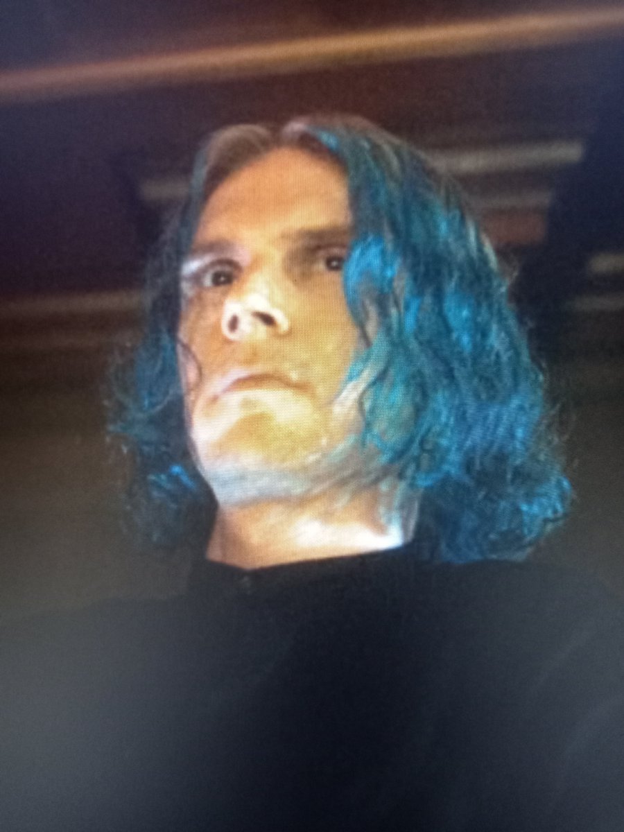 evancohanx's tweet photo. reencontrando meus dois ex em uma noite #ahs13 https://t.co/ItveM6xYhe