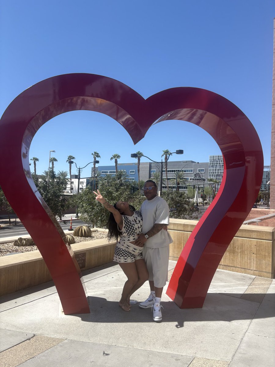 shinetiime's tweet photo. Went to Vegas and married the love of my life😍🥹 oh what a beautiful life I live . Married with 3 kids and one on the way . This man came into my life and changed my whole world around and I’ll love him for the rest of my life .Engaged 8/1/2026 married 9/19/2026 meet 11/11/2023 https://t.co/5CRP6y8k6R