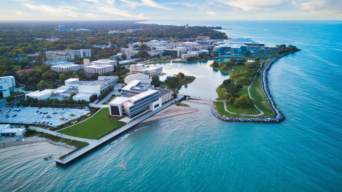 PernillaIce's tweet photo. @USMNTinEurope I live one mile / 1.6 km away from this stadium so can attest. We’re getting a sneak preview tomorrow as season ticket holders, looks incredible and is attached to the NU campus which ain’t bad https://t.co/EtpkgZhVt8