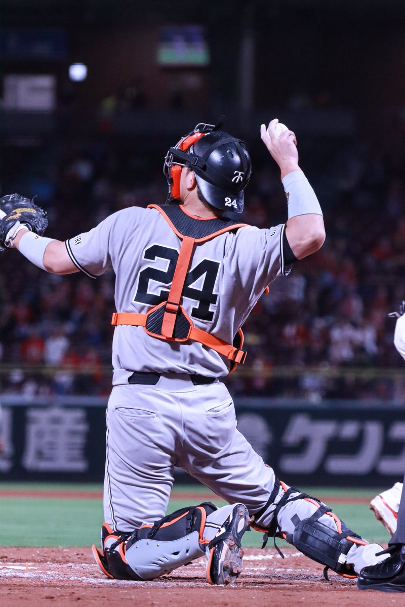snshg_418's tweet photo. 260924＠マツダ #大城卓三 選手 ✿.· https://t.co/eFArmsYrf3