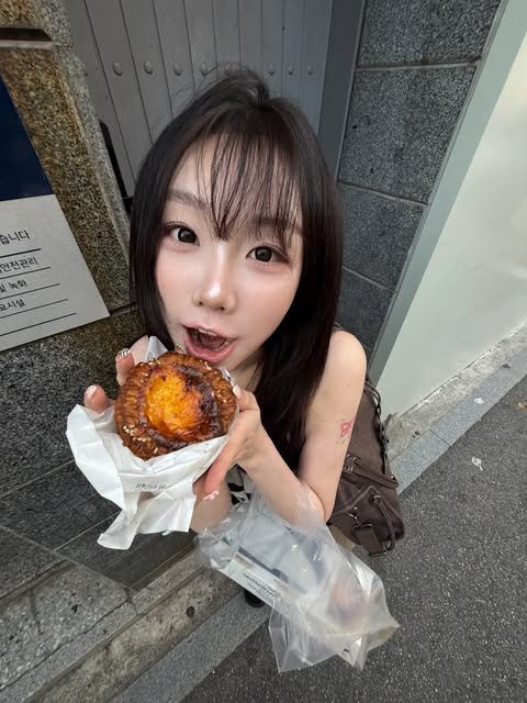 sejinmeing's tweet photo. ㅤㅤㅤㅤㅤ https://t.co/JqT30kHVOc