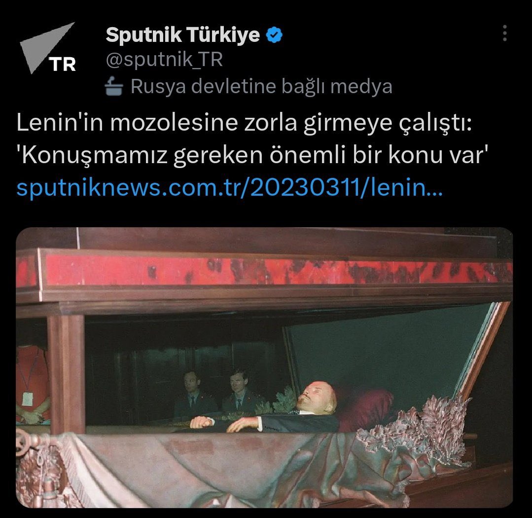 srrnnf's tweet photo. yolum moskovaya düştüğü an ikincisi gelecek https://t.co/QZDmPMyI5B
