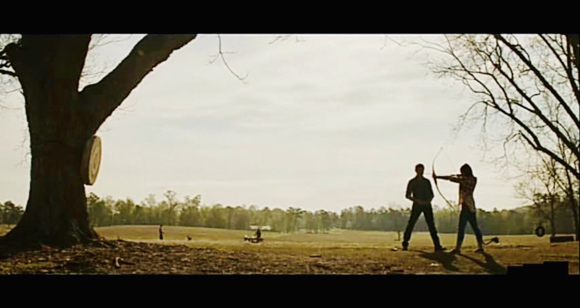 JeremyRenner's tweet photo. Avengers endgame encore is out !!!   @MarvelStudios https://t.co/qDk2TsjlYf