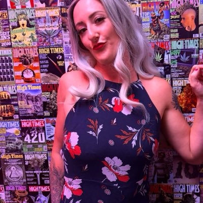 Daphne__Dael's tweet photo. #NewProfilePic https://t.co/61D3qP6udw