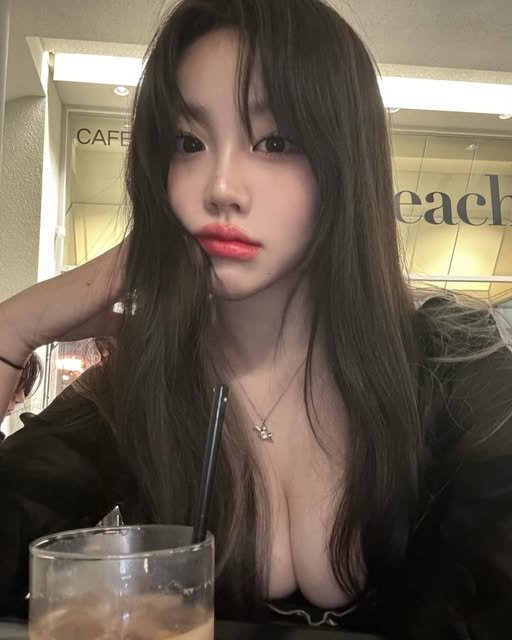 sejinmeing's tweet photo. ㅤㅤㅤㅤㅤ https://t.co/Cjl8a7cw36