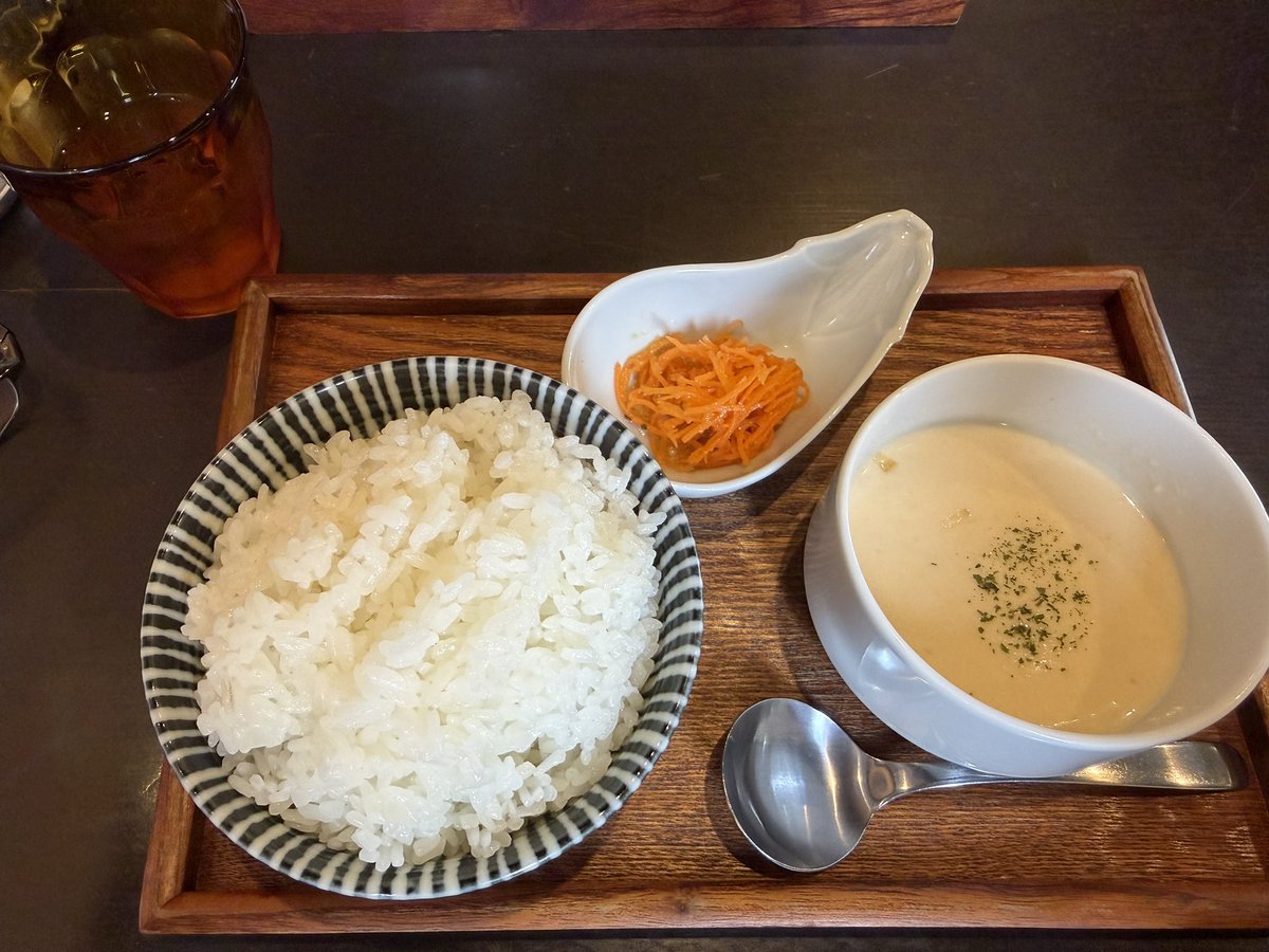7zow's tweet photo. @zip_puzzle778 #フラパズ
今日のランチ
メインディッシュ待ち https://t.co/xs8NsyRGhk