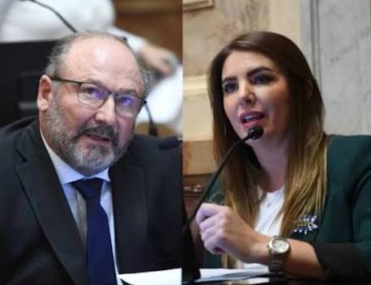 Pampa139's tweet photo. LOS DOS PAMPEANOS TRAIDORES A SU PUEBLO: @HualaVictoria @Dkroneberger 
 
Mercenarios. https://t.co/nWhWe3m9zW