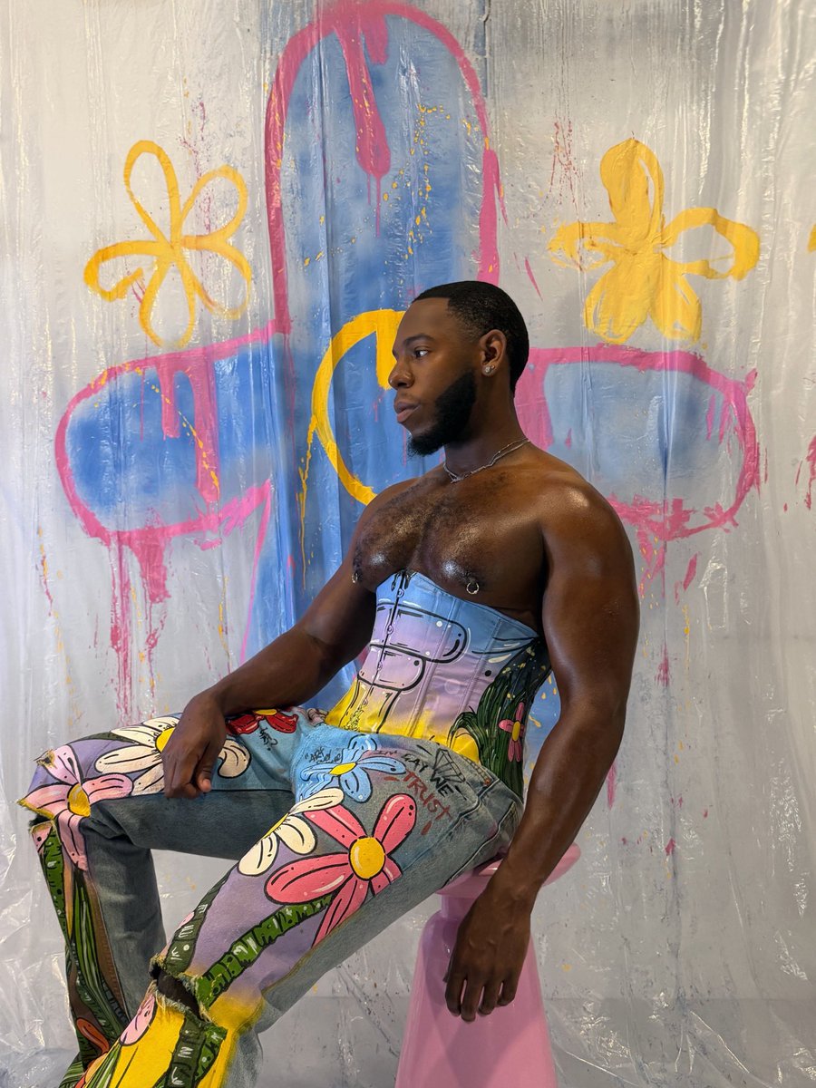 antzinyopants's tweet photo. midas touch ✨ | hand painted work https://t.co/T1HvTJwJx8