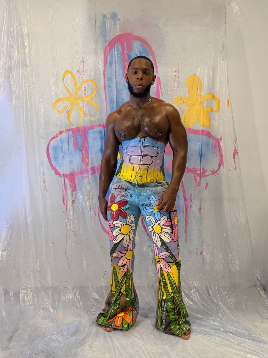 antzinyopants's tweet photo. midas touch ✨ | hand painted work https://t.co/T1HvTJwJx8