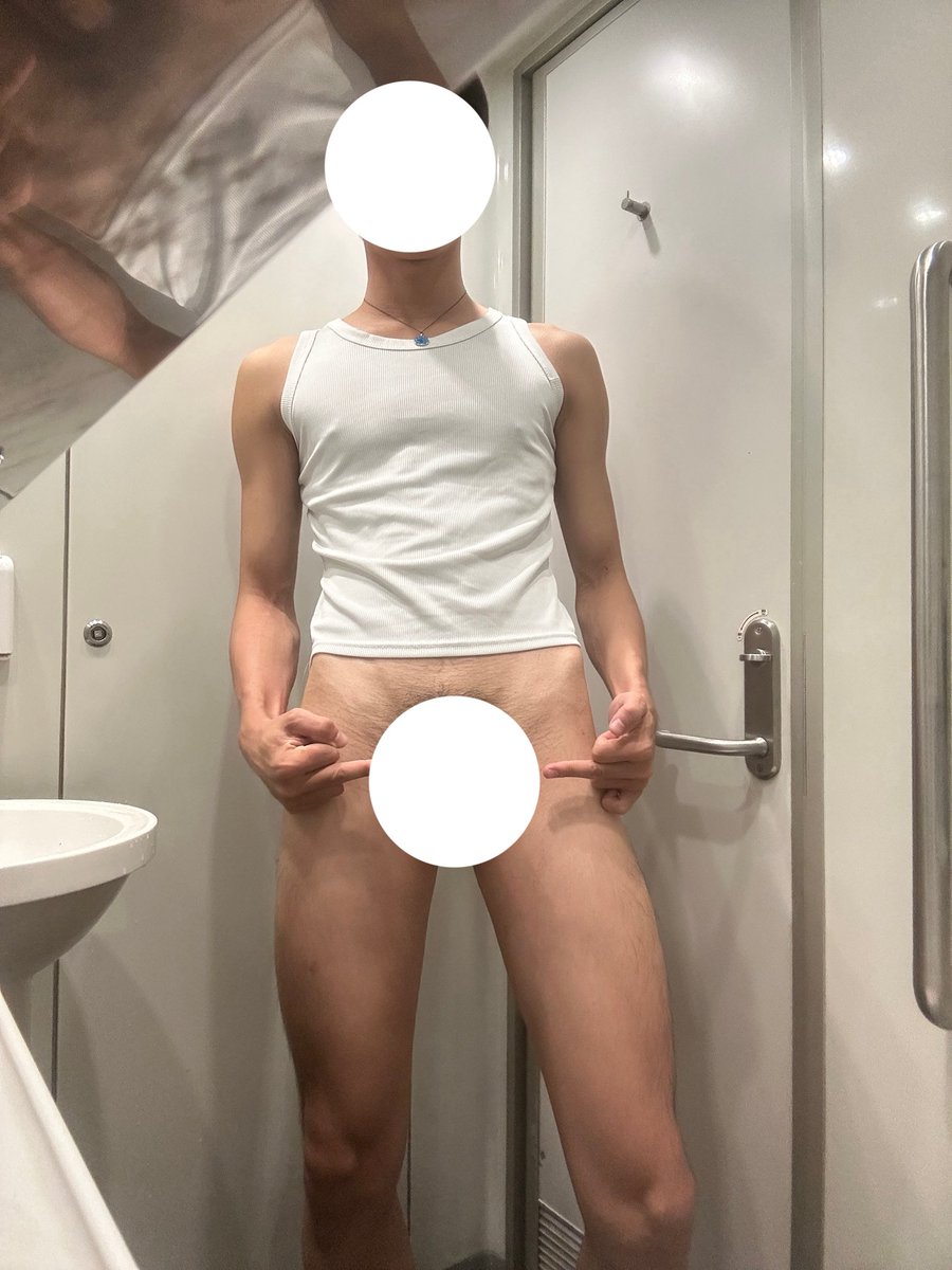 Kimwulw's tweet photo. 181男大薄肌 高弹白袜 粗口男 接1v1✈️  私人定制Q3780896056 🚪 出原味 北京 🉑线下 https://t.co/zt3WJPG8AY