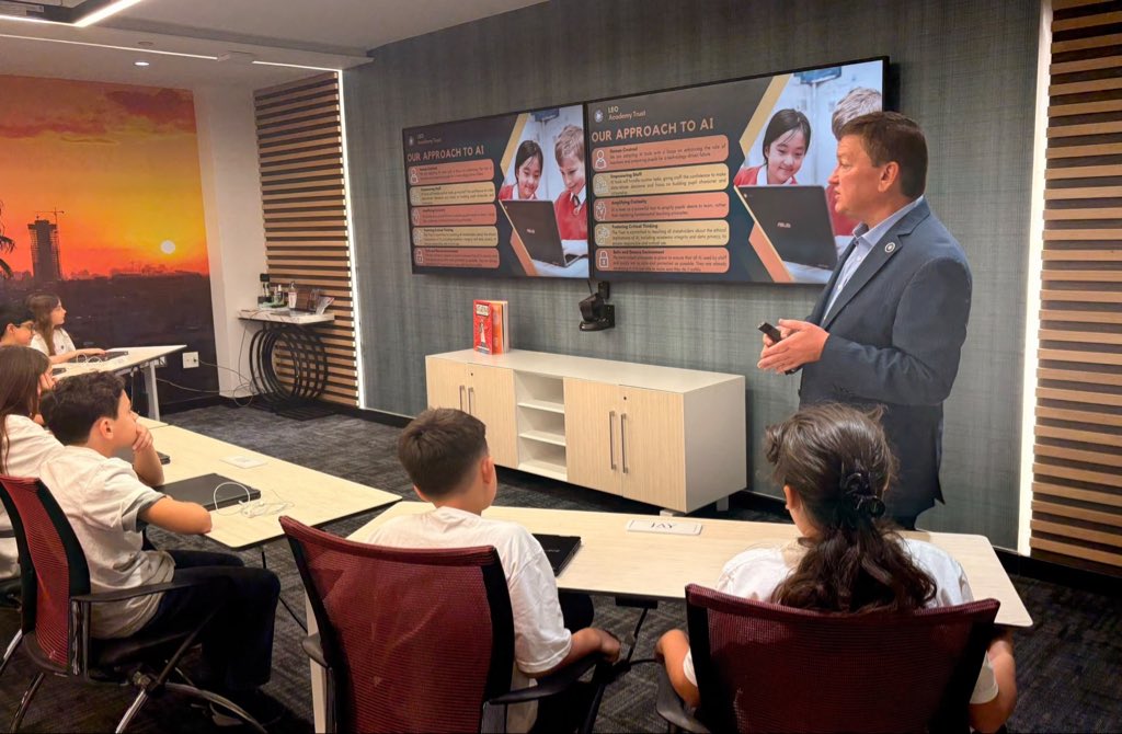 LEOacademies's tweet photo. 🇺🇳 From London to New York.

This week, LEO Academy Trust brought eight brilliant Year 6 pupils into the global education conversation at #UNGA81.

🤖 Child-centred AI
💻 Inclusive digital classrooms
🧠 Agency, creativity & critical thinking

Our children didn’t just watch the conversation.

They helped lead it.

#GlobalGoals #SDG4 #WeAreLEO 🦁🧡