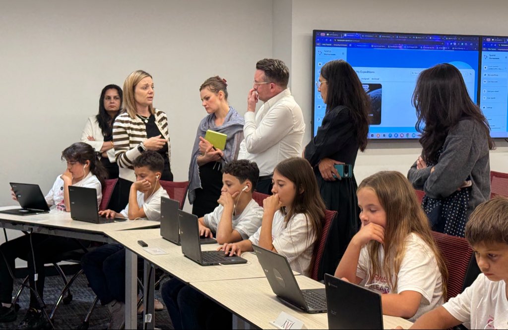 LEOacademies's tweet photo. 🇺🇳 From London to New York.

This week, LEO Academy Trust brought eight brilliant Year 6 pupils into the global education conversation at #UNGA81.

🤖 Child-centred AI
💻 Inclusive digital classrooms
🧠 Agency, creativity & critical thinking

Our children didn’t just watch the conversation.

They helped lead it.

#GlobalGoals #SDG4 #WeAreLEO 🦁🧡