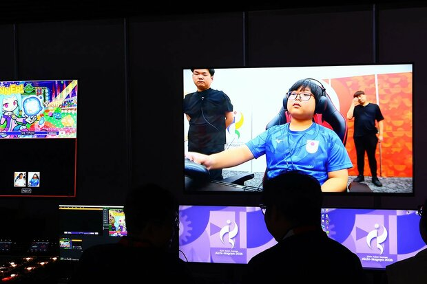 livedoornews's tweet photo. 【神童】「ぷよぷよ界の大谷」11歳・栗原悠輝が決勝進出 アジア大会
https://t.co/9I0DQlsqXj

eスポーツ「ぷよぷよ」1次リーグを危なげなく3連勝し、首位通過。栗原は今大会優勝を目標としており、有言実行の金メダルはもちろん、メダル獲得でも大会史上最年少記録の偉業となる。決勝は26日開催。 https://t.co/81les38uX8