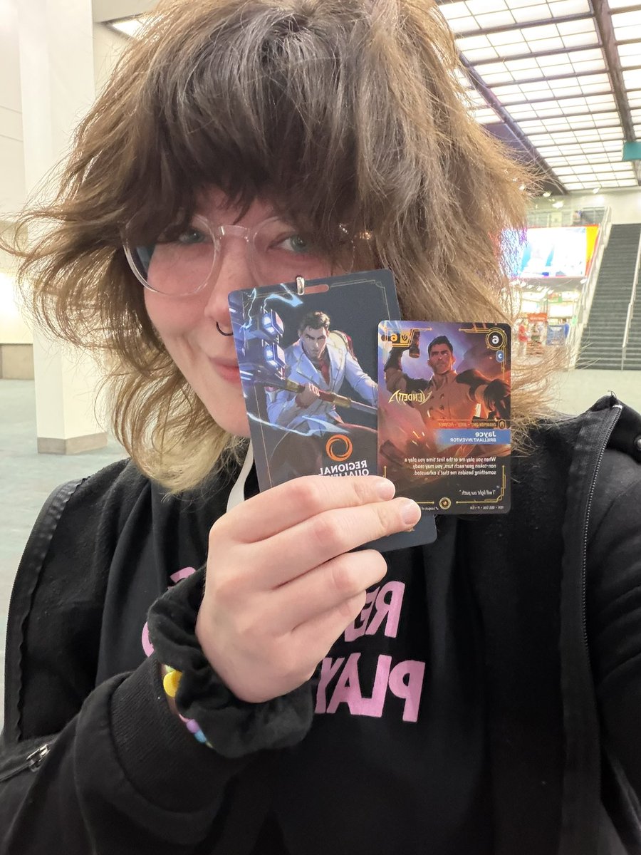 aramarimo's tweet photo. finally made it to #RQLA! you can’t see it but my badge says creator hehe. now to go do finishing touches on my cosplays and play some late night card games! https://t.co/2KXxxJOnTZ
