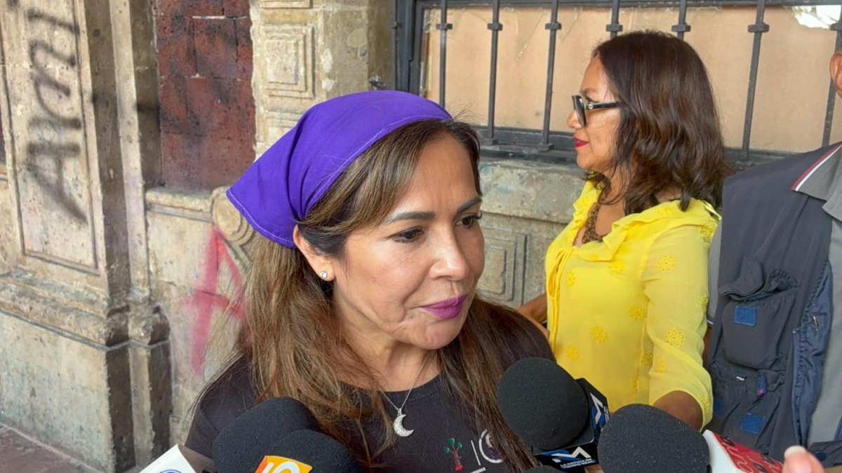 UniondeMorelos's tweet photo. Puntos Violeta brindan auxilio a 23 mujeres en Cuernavaca https://t.co/rbfuU7Ygor https://t.co/UeZQmpCU3j