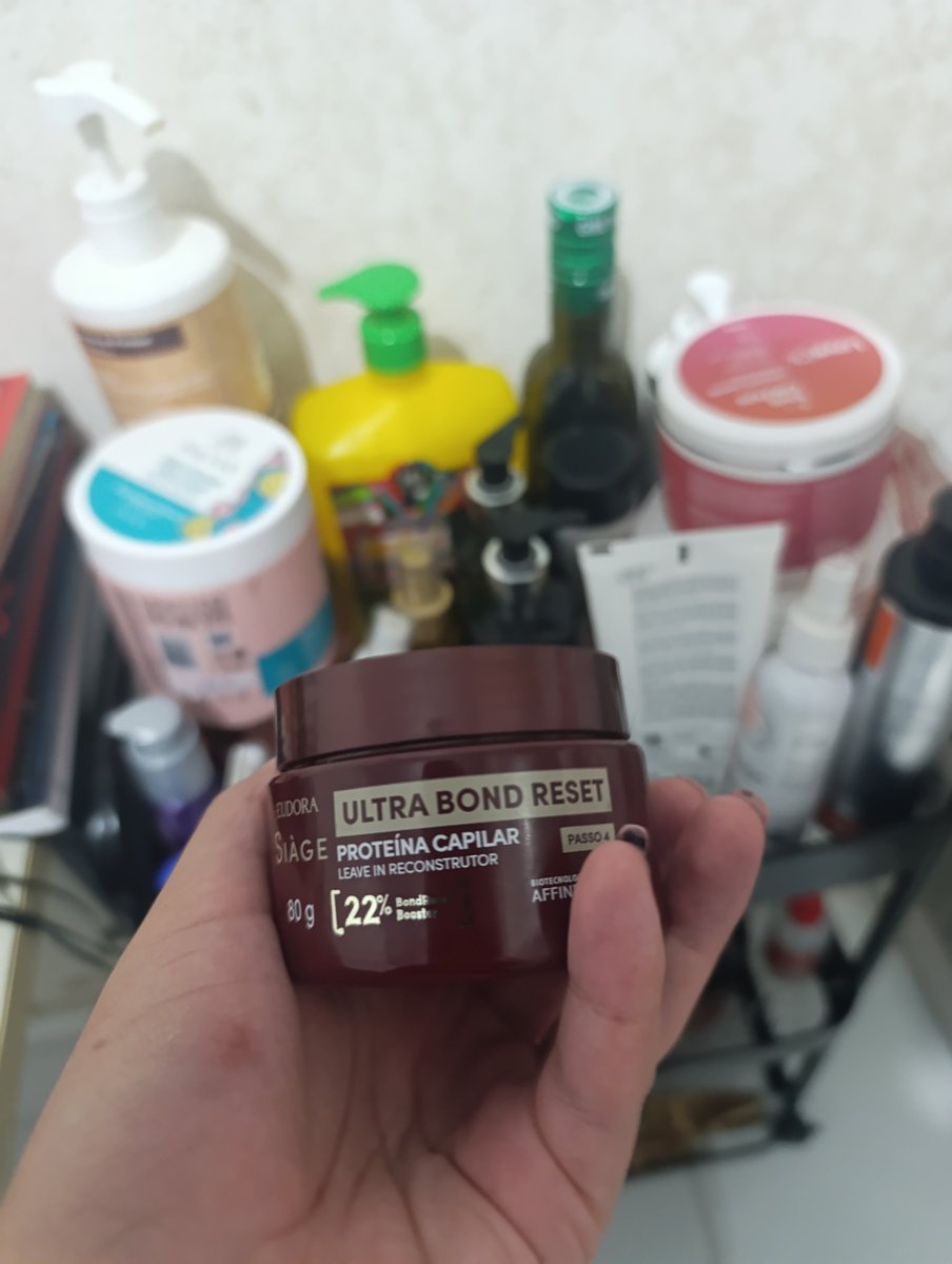 AutistAlexs's tweet photo. Usei este querido aqui e tenho pontos a falar
(Usei ele somente como leve-in, não faço uso da linha completa pq não uso condicionador e muito menos qualquer shampoo que não seja detox, é uma escolha MINHA pelo oq eu pesquiso e estudo de cabelo) https://t.co/kIZZeAlKCu