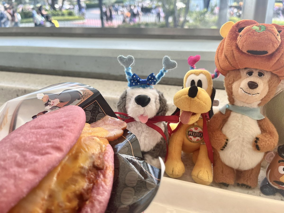 renrenpanchan's tweet photo. いちばんおいしかったのはスイートハートカフェのスペシャルサンド❣️次くる時もぜったい食べる❣️トリュフ香るもったりシェパーズパイ。。シャキシャキの千切りのジャガイモとザワークラウトの食感もよかったしベーコンも食べ応えばっちし。パンもふかふか❣️ https://t.co/fJdOVotkKf