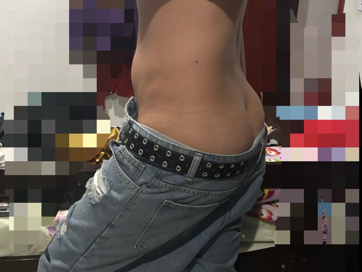 macielzito1's tweet photo. ta certo usar short sem cueca? 
mandem fotinhas na dm https://t.co/FKAHnRADD7