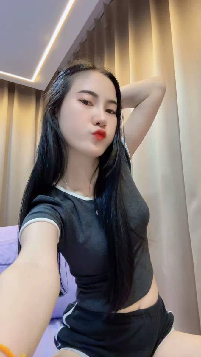ErmaRosarisy's tweet photo. 🌶️🍊ตอนแรกก็ไม่เชื่อ จนกระทั่งลองใช้เอง..ไอเทมลับที่บิวตี้บล็อกเกอร์เกาหลีโหวตให้เป็นอันดับ 1!“ ครีมกันแดดเนื้อซูเฟล่ บางเบา คุมมันนาน🥬🍈🍒🔥🔥🥝🥝🥝🥝🥝

#เชียงราย
  เชียงราย
.
        🆔 :  @153abszf
  👉☎️:  https://t.co/G0SwhM3as2

พร้อมนัดค่ะ เรท6️⃣0️⃣0️⃣ https://t.co/8xkznCfmw3