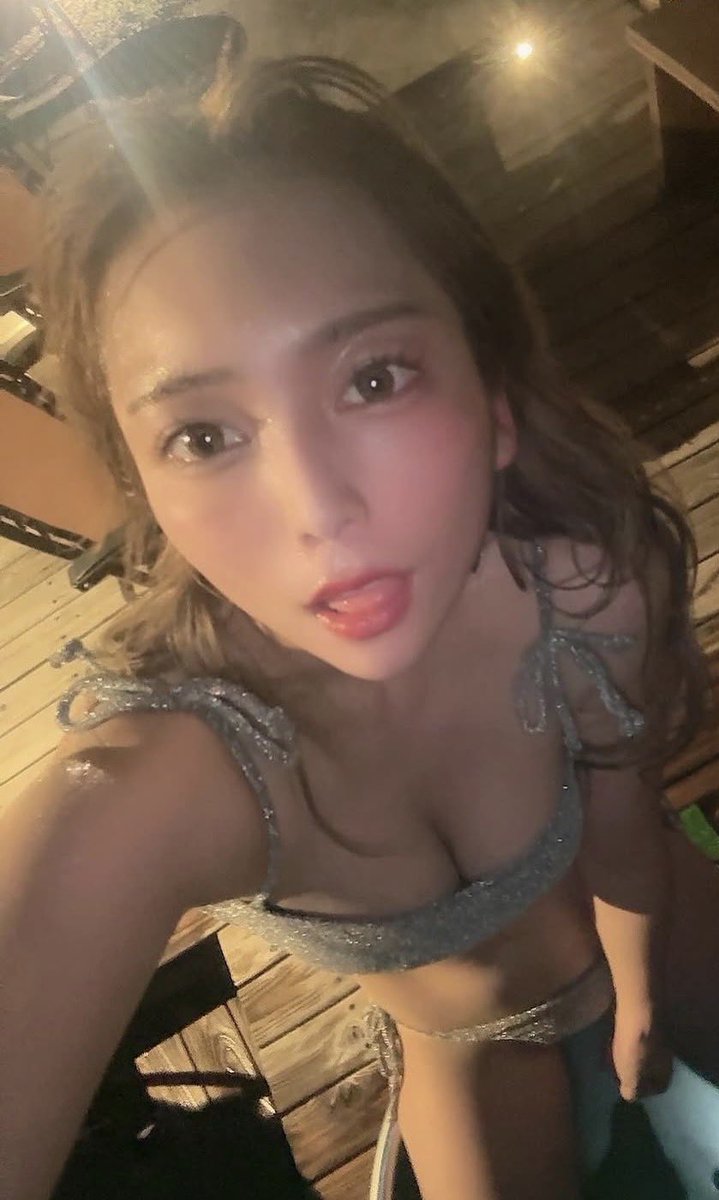 niku9de's tweet photo. 母乳のみたいな💦

#連れオナ
#ぶっかけ
#顔射
#エロ
#人妻 https://t.co/3aDliLfbMj