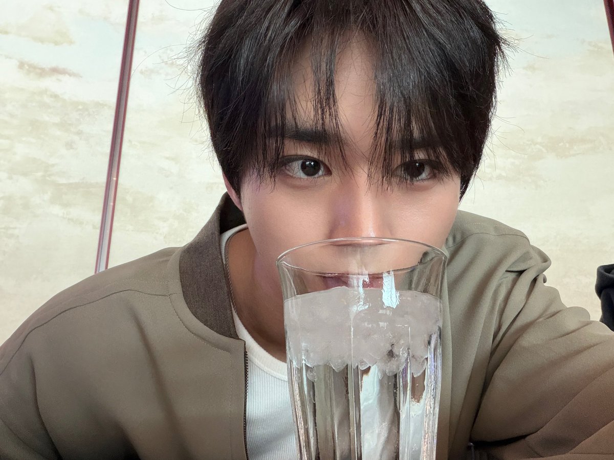 boriguma's tweet photo. 260925 #준서 #햇살콩챗 ♡ https://t.co/IxwdQuXWTV