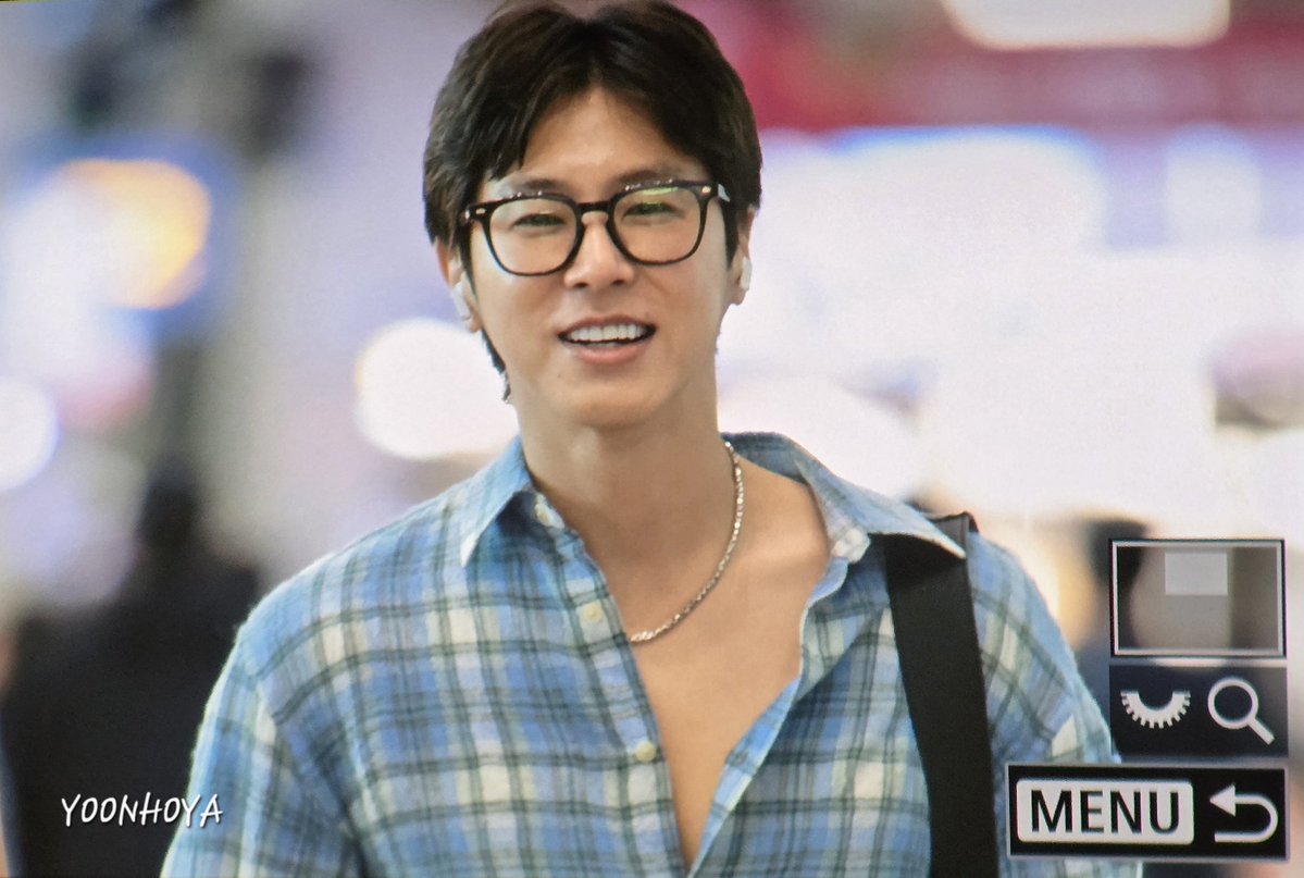 YOONHOYA_COM's tweet photo. 260925 인천공항 윤호출국(홍콩 가는길)

#유노윤호 #정윤호 #UKNOW #TVXQ! https://t.co/yaZSv9aFs7