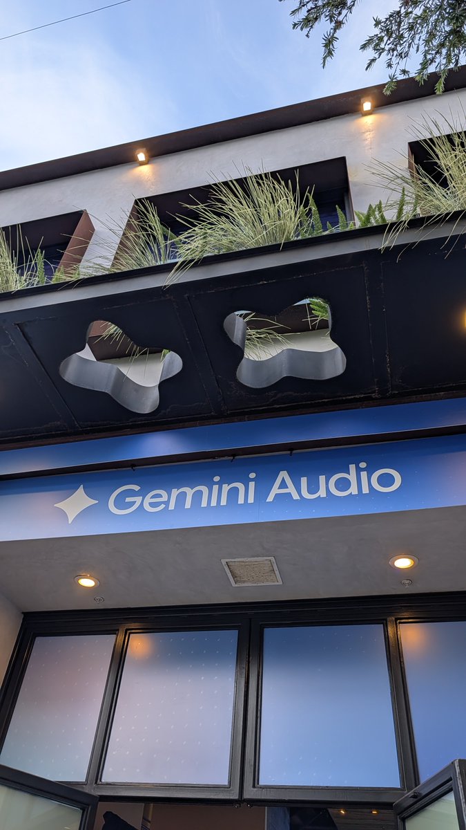jacalulu's tweet photo. At the Gemini Audio event tonight from @GoogleDeepMind and WOW what a turn out! What an amazing set of launches from that team this week, can't wait to see what folks make with these new models (I've been having a lot of fun myself)!

Highlight of the night: Ordering sushi in English to someone who only speaks Japanese and having Gemini Live translate our conversation in real time 🤯 ...then actually getting sushi that was flown in fresh from Japan this morning 🛩️🍣