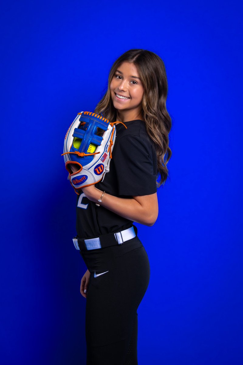 MaddieRhodus's tweet photo. BOISE BOUND💙  @boisestatesoftball 

I am so excited to announce my verbal commitment to Boise State University to continue my academic and athletic career!! 

I am so thankful for Coach Ernie, Coach Lindsey, Coach Bill, Coach Eric, Coach Joe, Coach Scott, Coach Jason, Coach Dan and all of the other coaches who have believed in me, supported me, and helped me get to where I am today. A huge thank you to my family, friends, and teammates for always being there and supporting me throughout this journey! 

Finally, thank you to Coach Rich, Coach Paige, Coach Karlee, and Coach Kelsey for believing in me and giving me the opportunity to play at the next level. 

I am beyond grateful and so excited for this next chapter at Boise State! Go Broncos!! 💙🧡 #committed #bleedblue #D1 #PAC12 #boisestate #gobroncos @LadyMagicMunoz @BroncoSportsSB @LineDsoftball @SoftbalAmerica @Rule42sports @THEWOWSB @BradyVernon @westcoastpreps_  @WCPSacramento  @los_stuff @MaxPreps  @BroncoSports @BoiseState