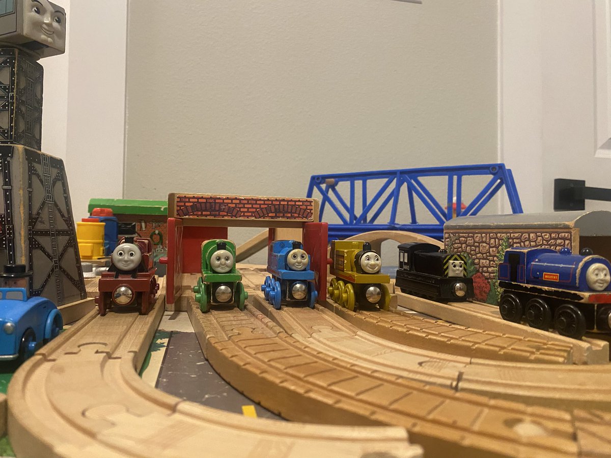 DevinTTTE's tweet photo. TWR 💙 #thomaswoodenrailway #thomasthetankengine #thomasandfriends #thomascollection #thomasfan https://t.co/Ixvd9lBUN6