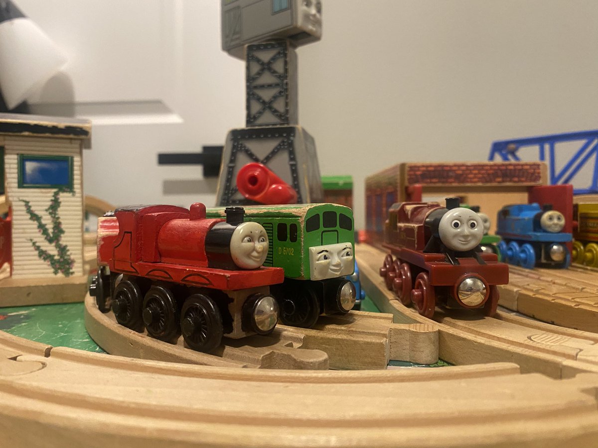 DevinTTTE's tweet photo. TWR 💙 #thomaswoodenrailway #thomasthetankengine #thomasandfriends #thomascollection #thomasfan https://t.co/Ixvd9lBUN6