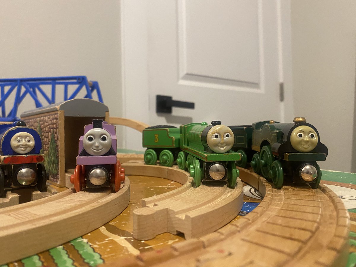 DevinTTTE's tweet photo. TWR 💙 #thomaswoodenrailway #thomasthetankengine #thomasandfriends #thomascollection #thomasfan https://t.co/Ixvd9lBUN6