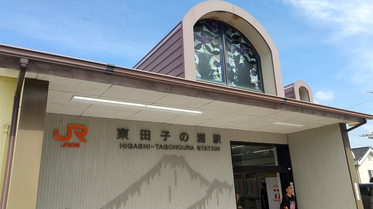 kurume_next's tweet photo. 電車だとギリギリなので歩きます。 https://t.co/7xZ0wk4gOc