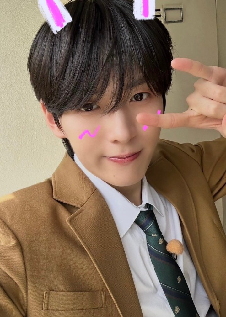 ko1shiteru's tweet photo. [💬] Shinhaeng Plus Chat (25/9/2026)

#KO1KEYZ #오신행 #シンヘン #SHINHAENG https://t.co/GM62Om2CSm
