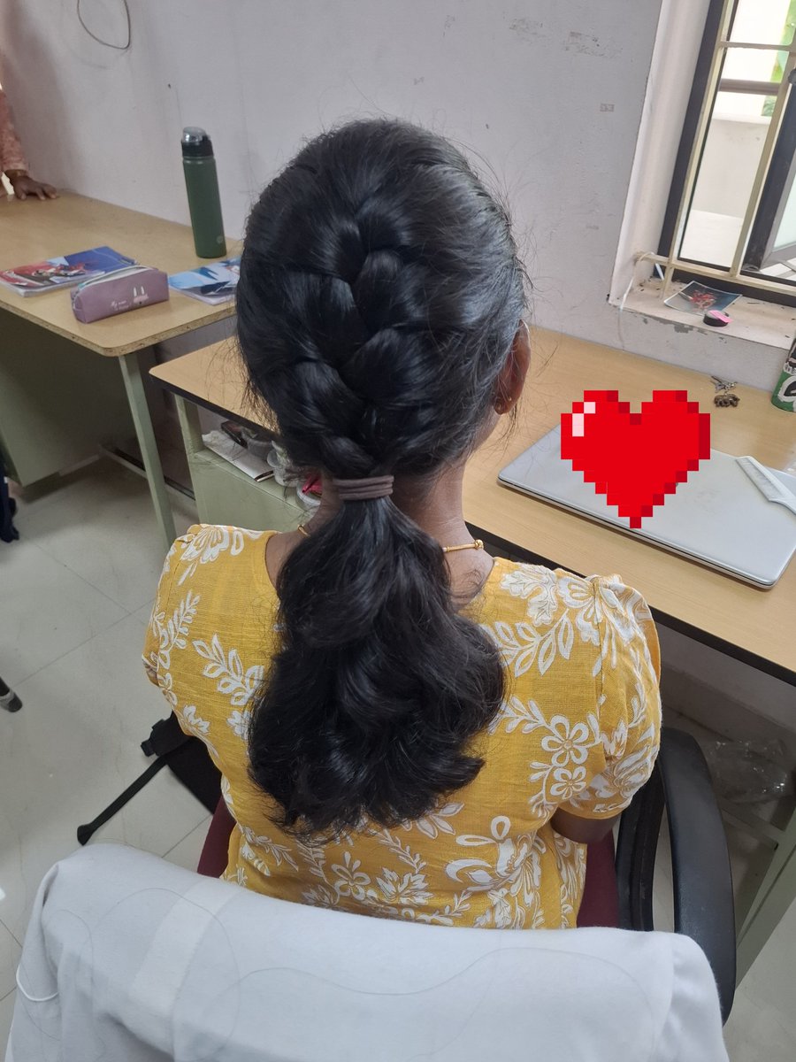 Reshverse's tweet photo. POV: Your friend can French braid your layered hair like it’s nothing 😭🎀✨ https://t.co/sM0Au1zoPG